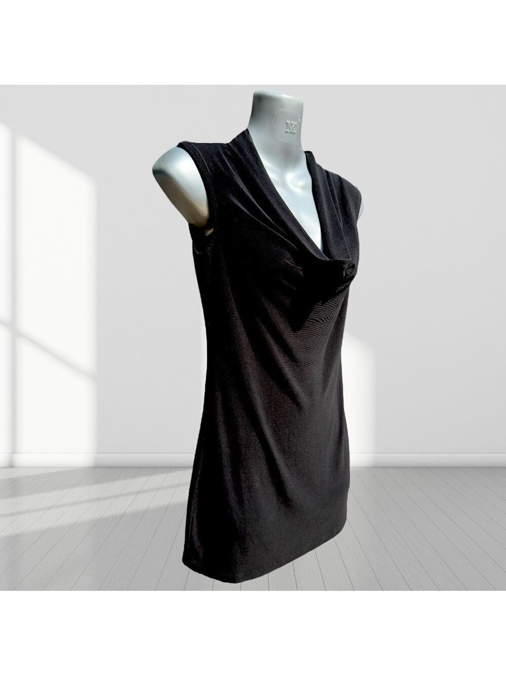 •HKR Collections Black Cowl Neck Sleeveless Top | Size Small - Picture 4 of 7